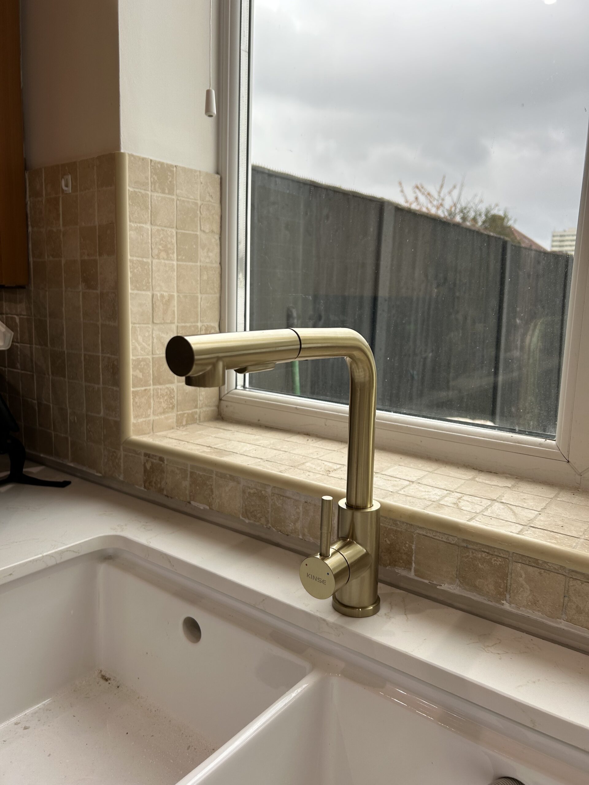 Gold tap installation